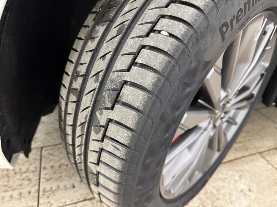 FORD Kuga 2026