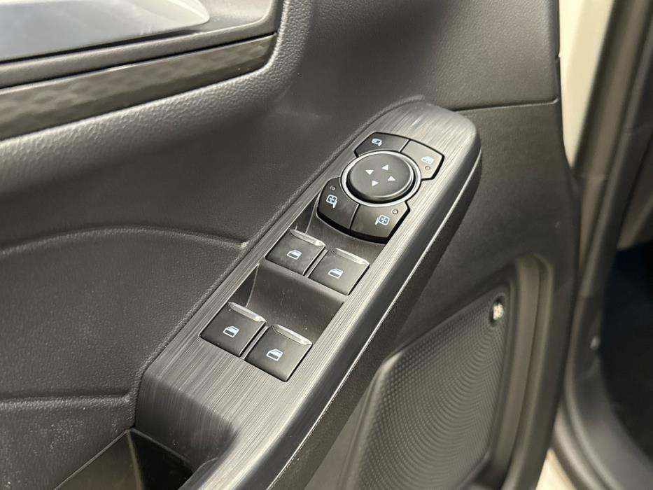FORD Kuga 2026