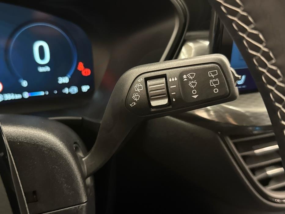FORD Kuga 2026
