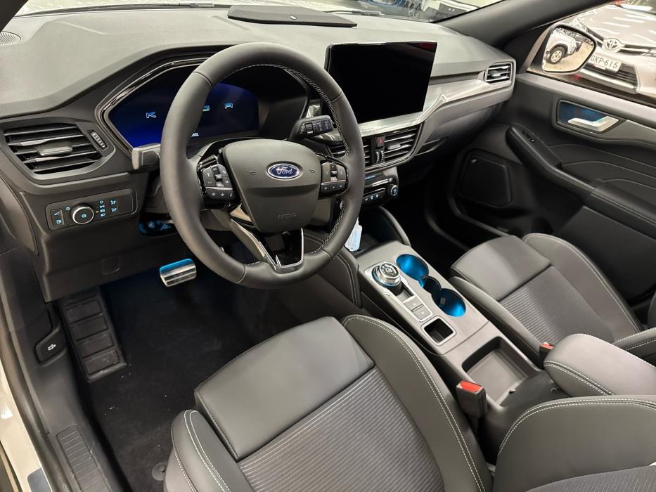 FORD Kuga 2026