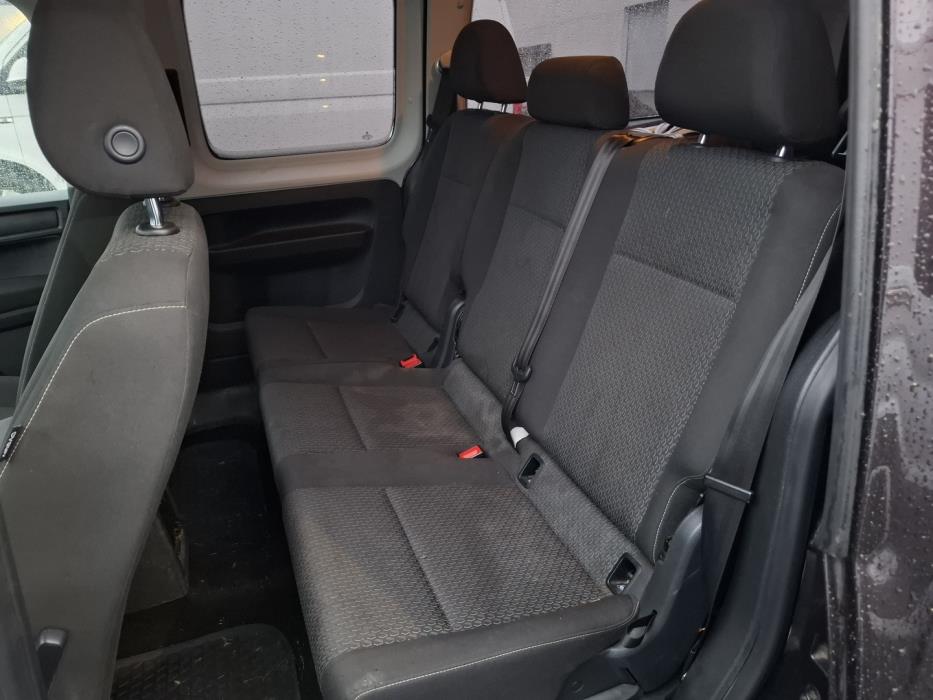 VOLKSWAGEN Caddy Maxi 2016