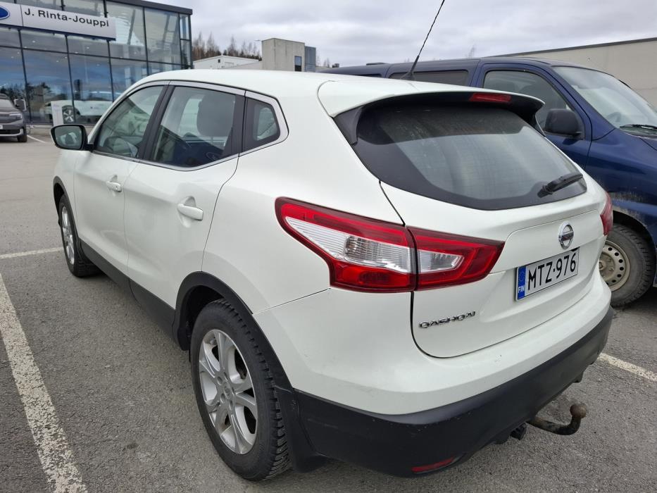 NISSAN Qashqai 2016