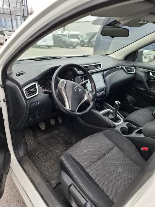 NISSAN Qashqai 2016