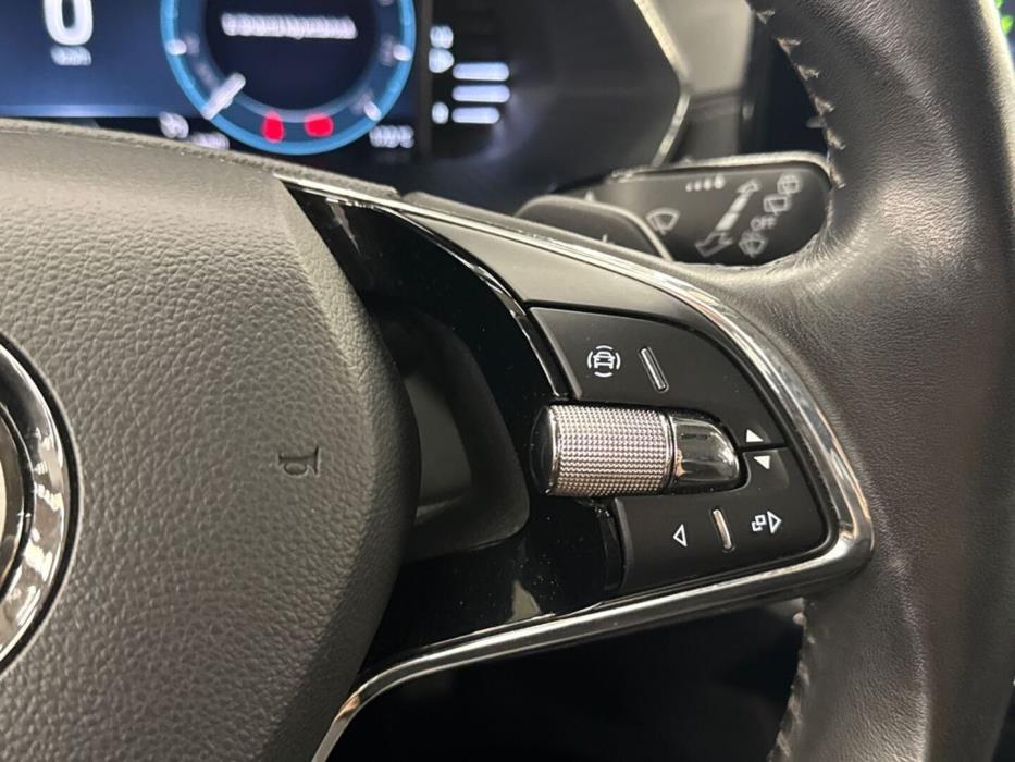 SKODA Octavia 2021