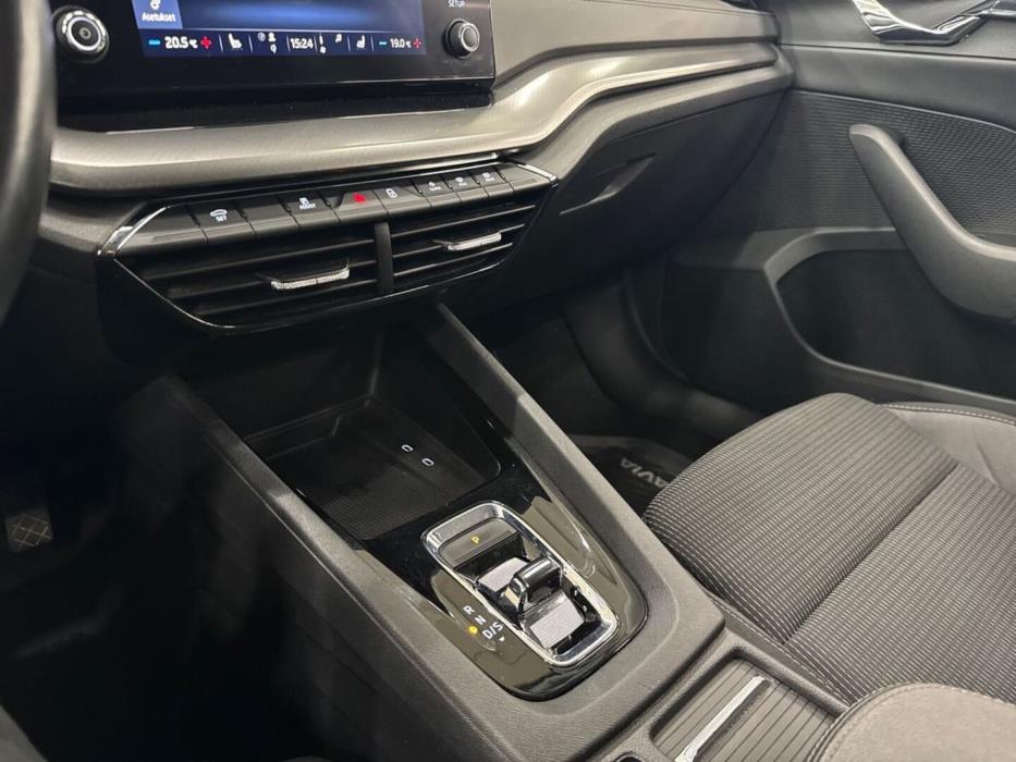 SKODA Octavia 2021