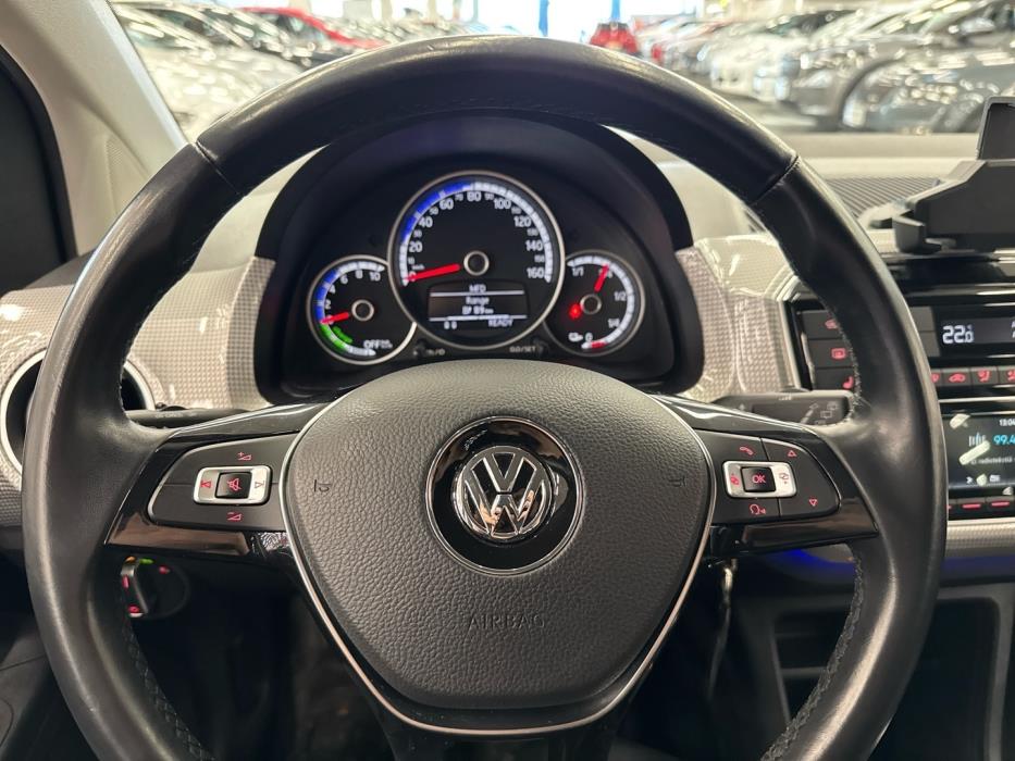 VOLKSWAGEN up! 2018