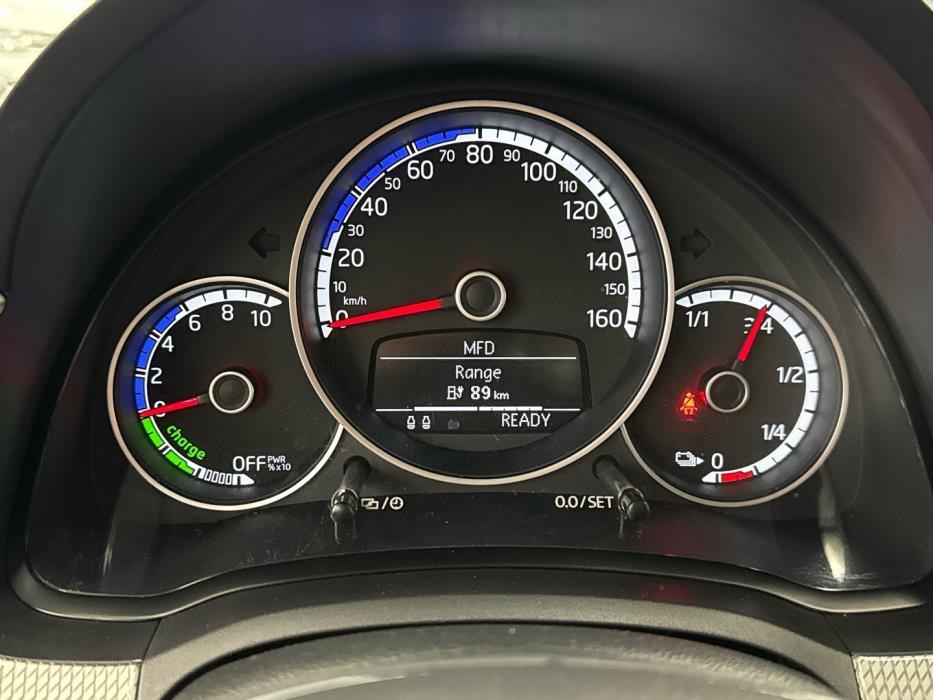 VOLKSWAGEN up! 2018