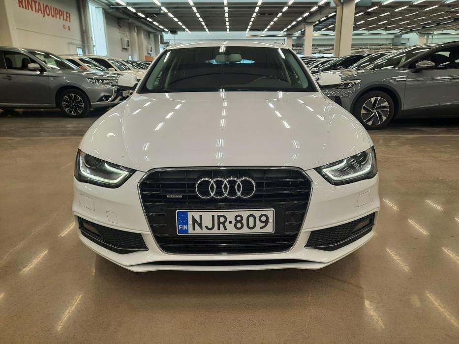 AUDI A4 2014
