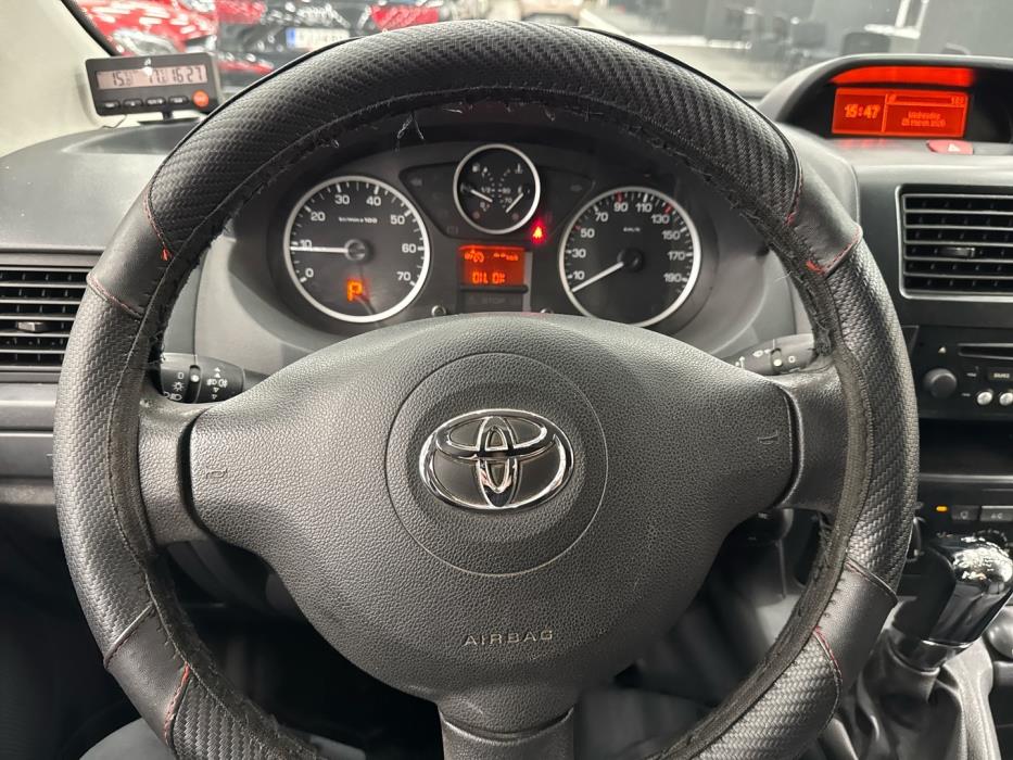 TOYOTA Proace 2015