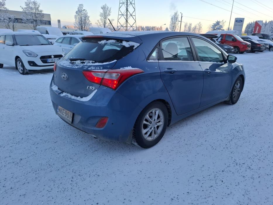 HYUNDAI i30 5d 2016
