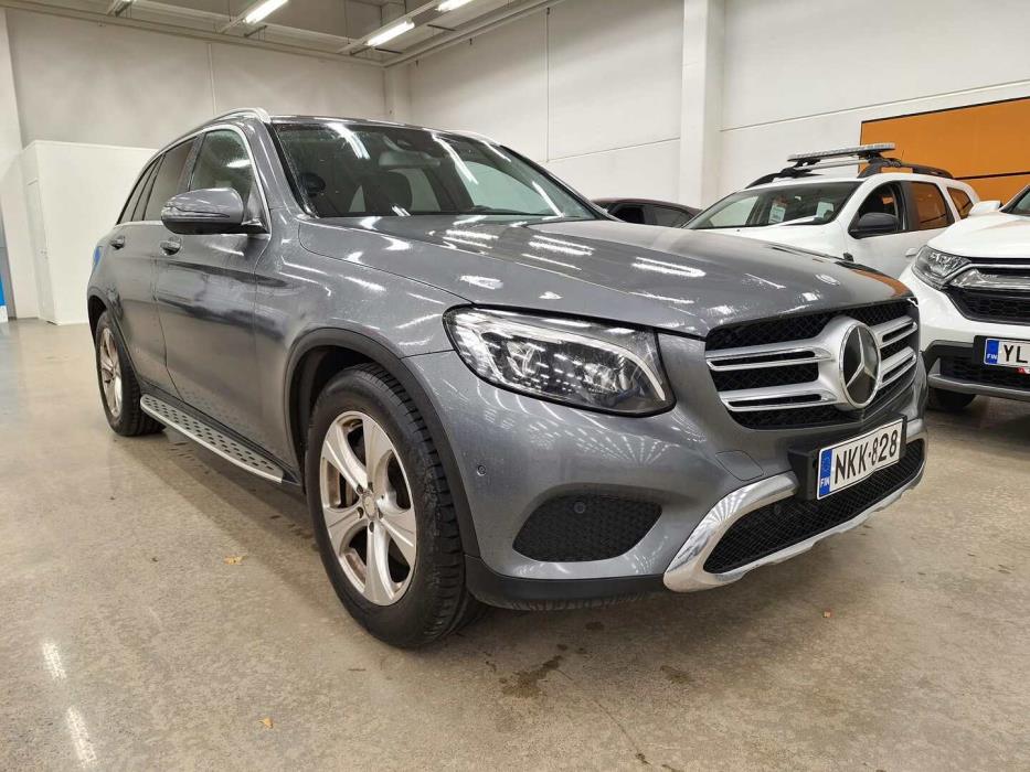 MERCEDES-BENZ GLC 2016