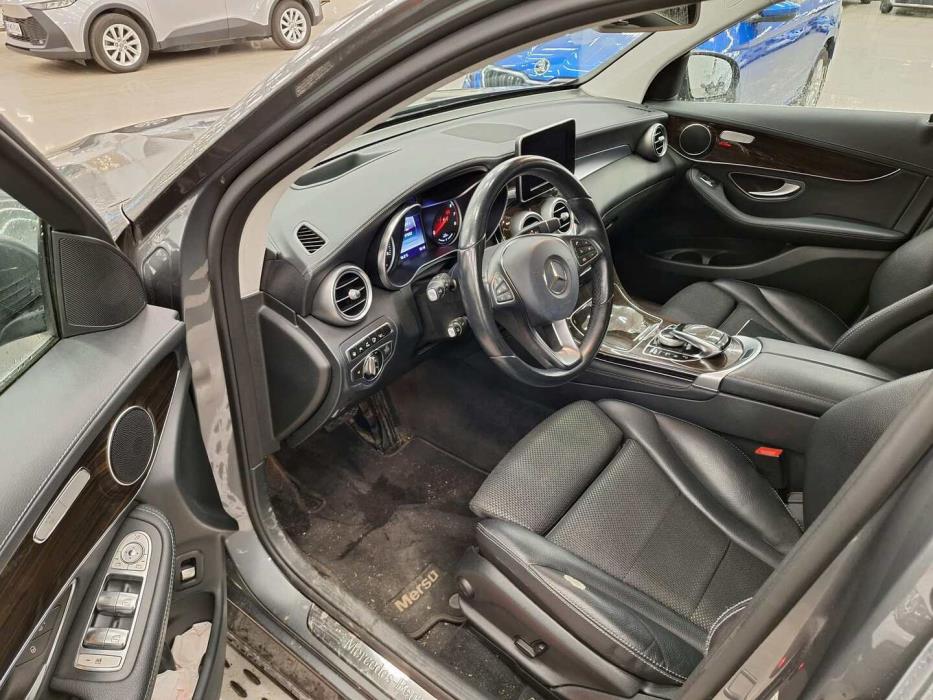 MERCEDES-BENZ GLC 2016