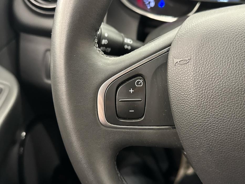 RENAULT Clio 2018