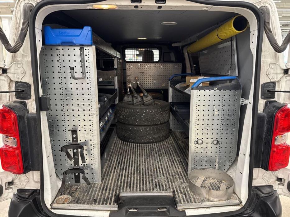 TOYOTA Proace 2021