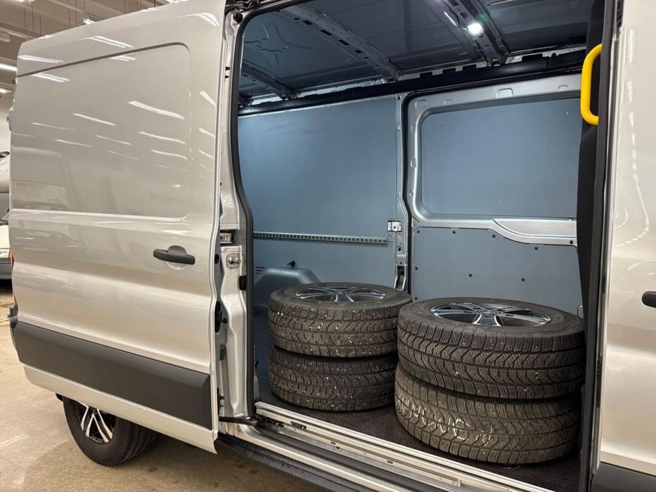 FORD Transit 2024
