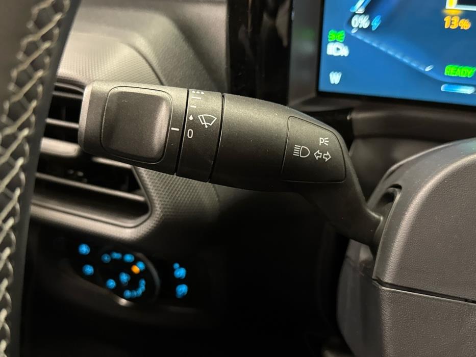 FORD Transit Courier 2026