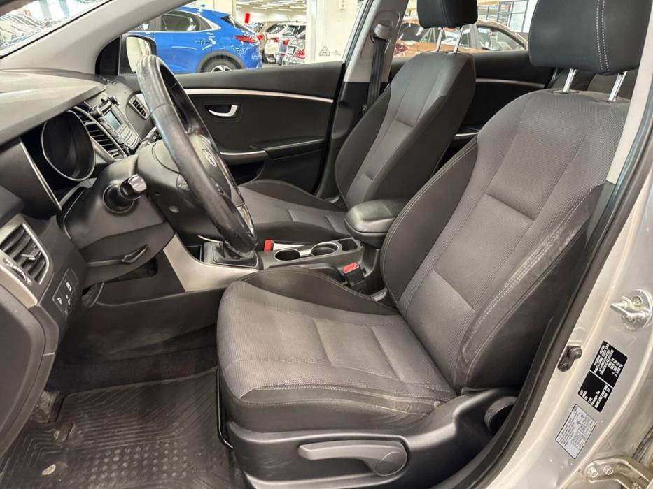 HYUNDAI i30 Wagon 2013