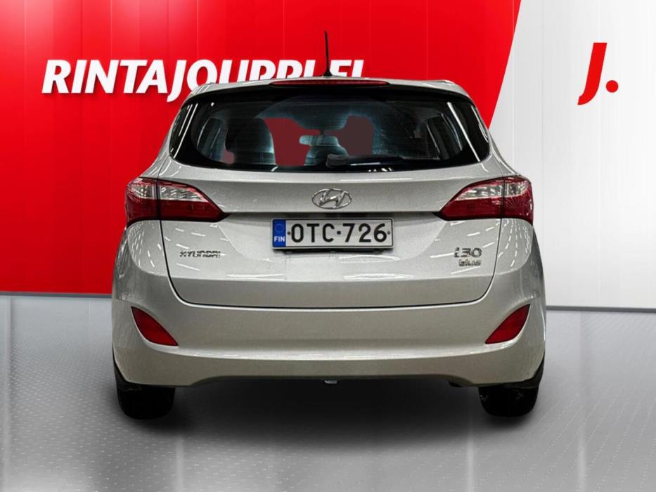 HYUNDAI i30 Wagon 2013