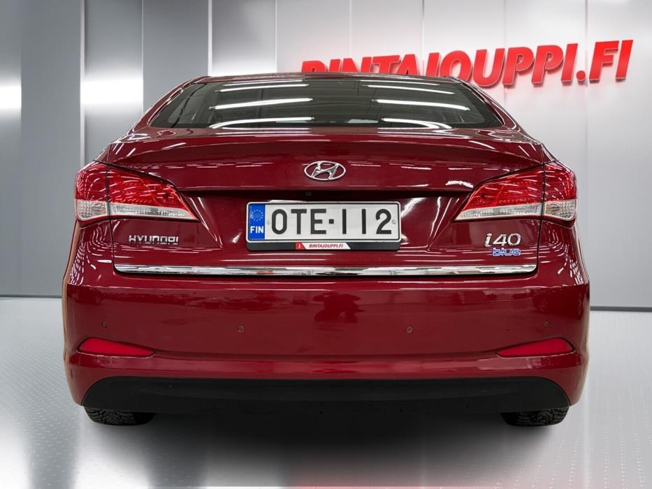 HYUNDAI i40 2012