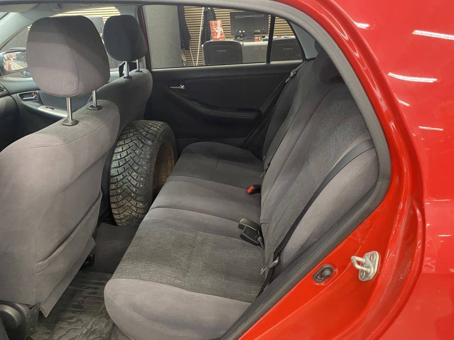 TOYOTA Corolla 2004