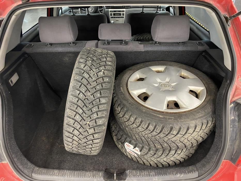 TOYOTA Corolla 2004