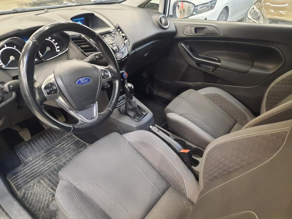 FORD Fiesta Van 2016