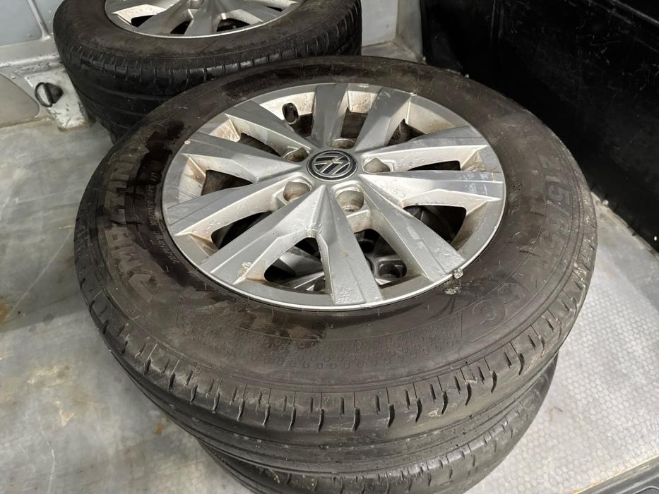 VOLKSWAGEN Transporter 2016