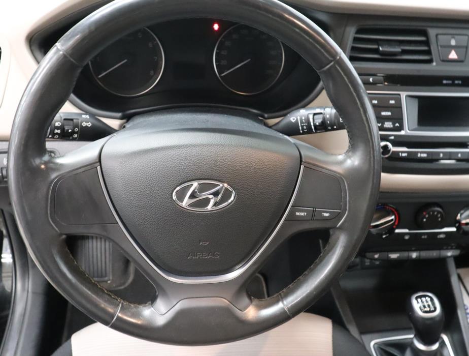 HYUNDAI i20 5d 2016