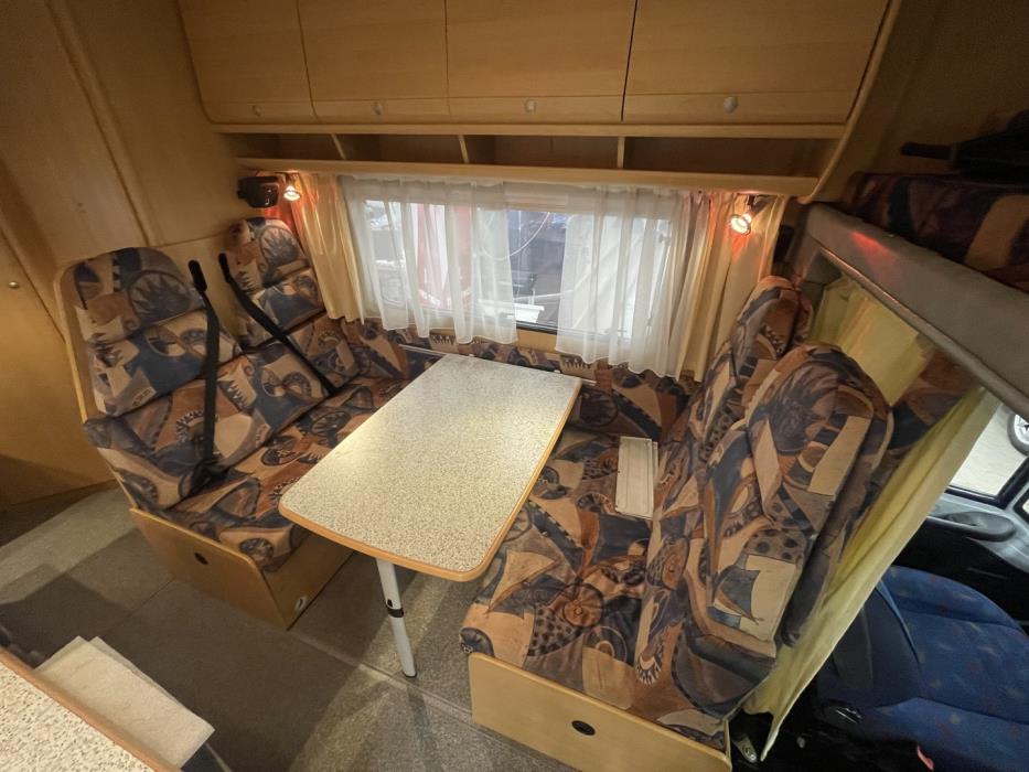 DETHLEFFS Esprit A 5820 2000