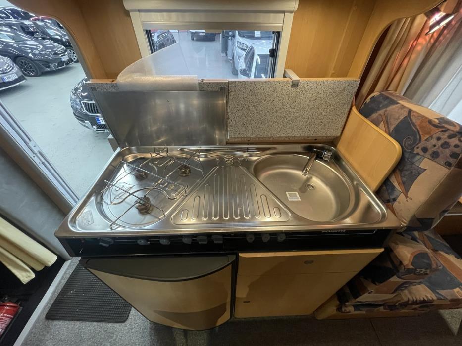 DETHLEFFS Esprit A 5820 2000