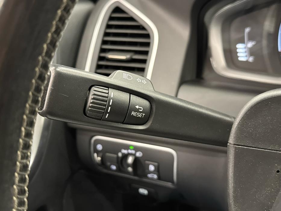 VOLVO XC60 2016