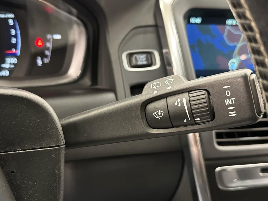 VOLVO XC60 2016