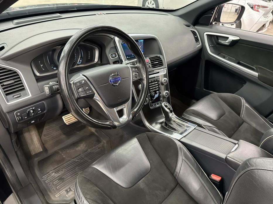 VOLVO XC60 2016
