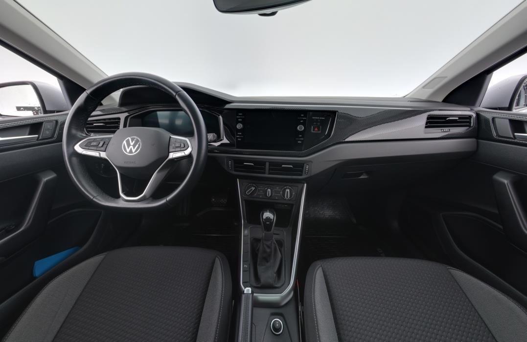 VOLKSWAGEN Polo 2022
