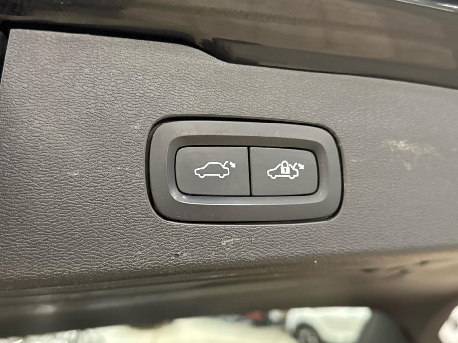 VOLVO V60 Cross Country 2023