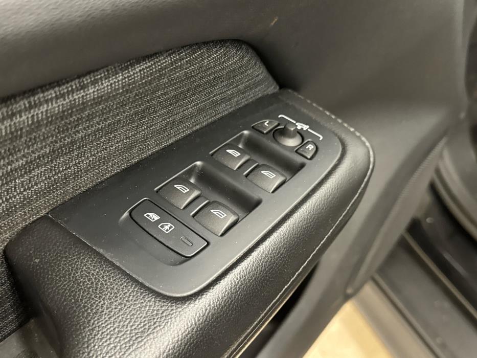 VOLVO V60 Cross Country 2023