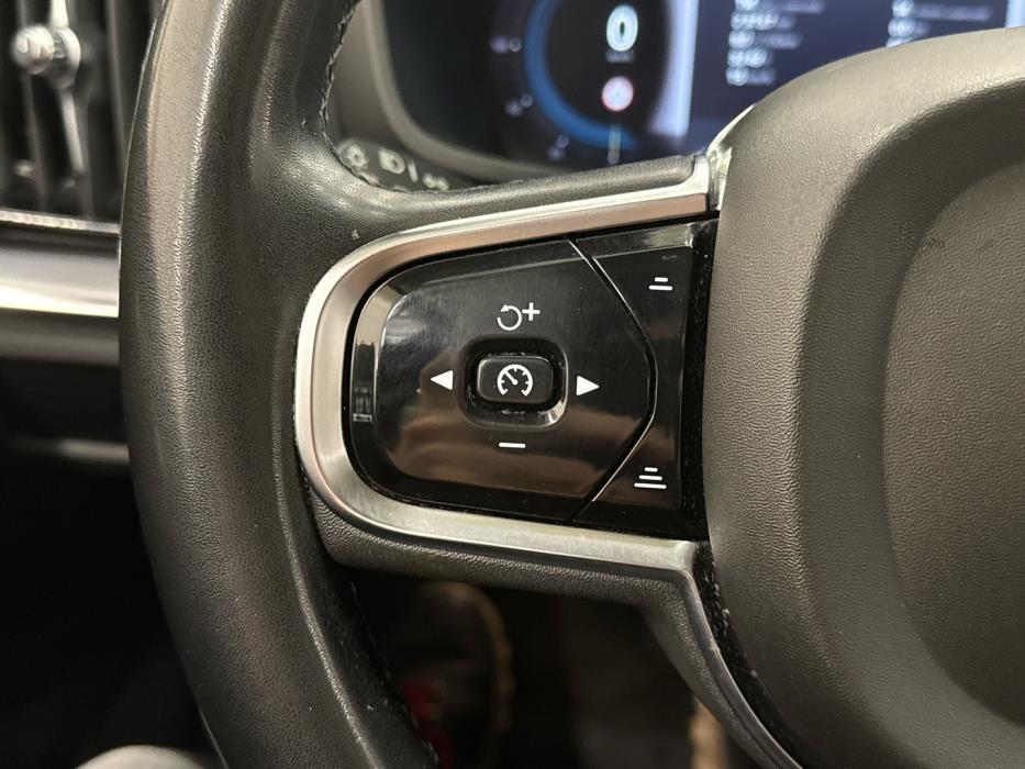 VOLVO V60 Cross Country 2023