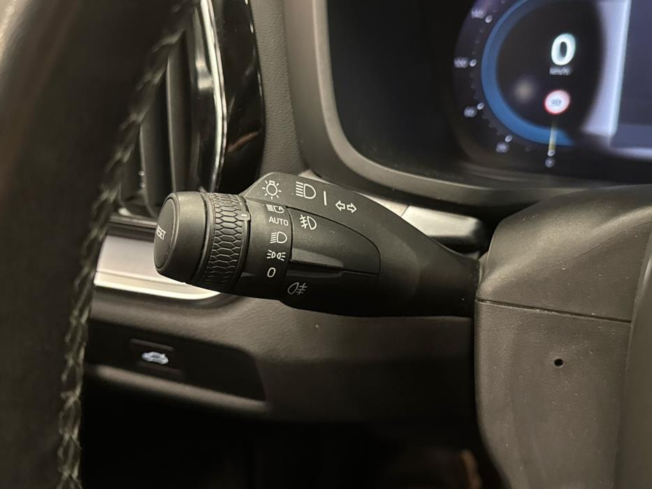 VOLVO V60 Cross Country 2023