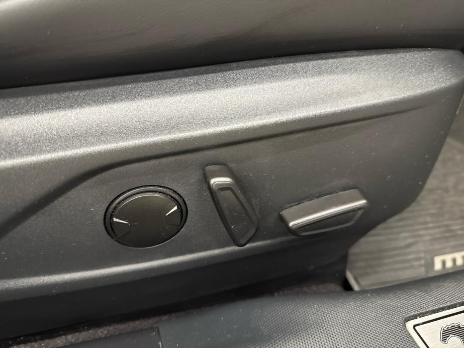 FORD Mustang Mach-E 2023