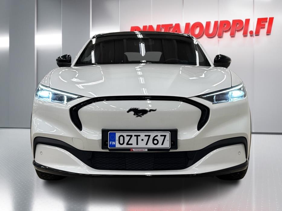 FORD Mustang Mach-E 2023