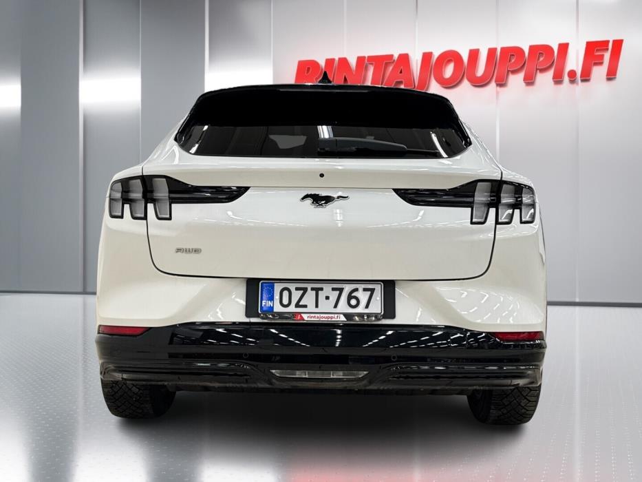 FORD Mustang Mach-E 2023