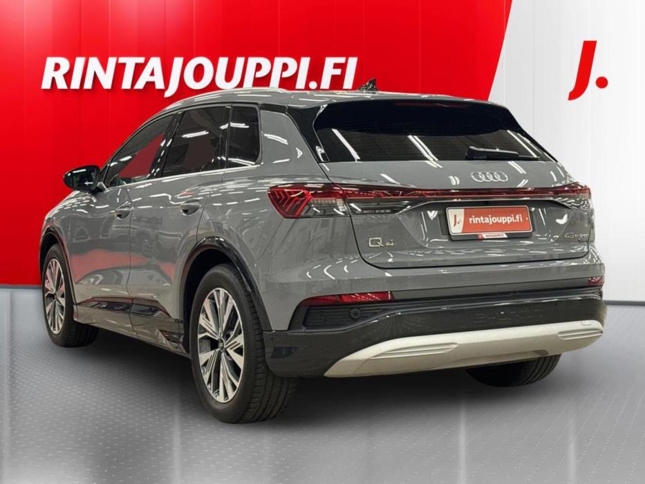 AUDI Q4 e-tron 2023