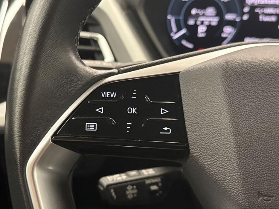 AUDI Q4 e-tron 2023