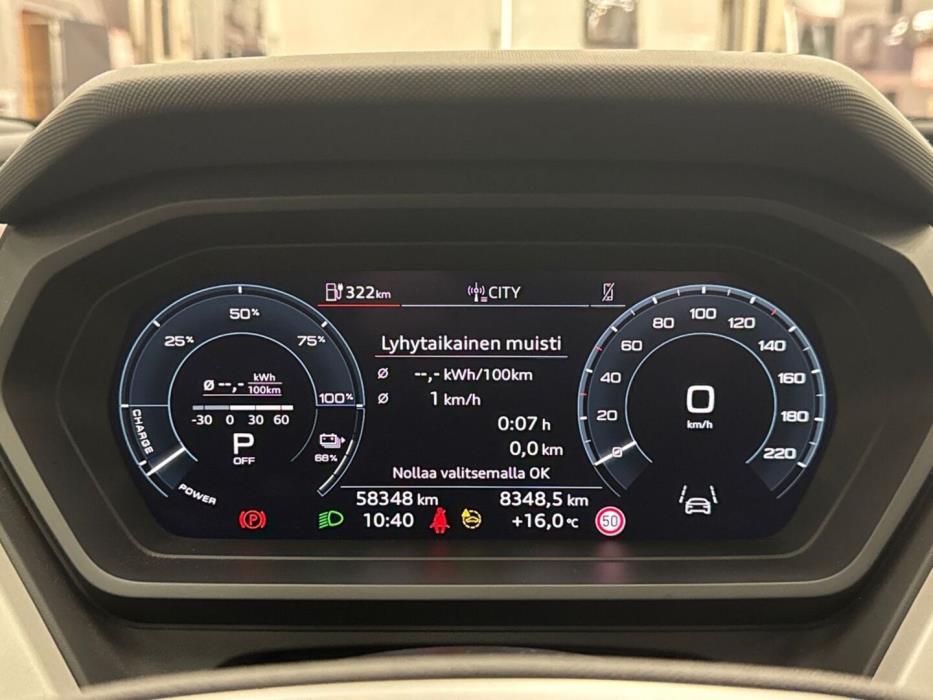 AUDI Q4 e-tron 2023