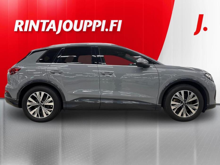 AUDI Q4 e-tron 2023