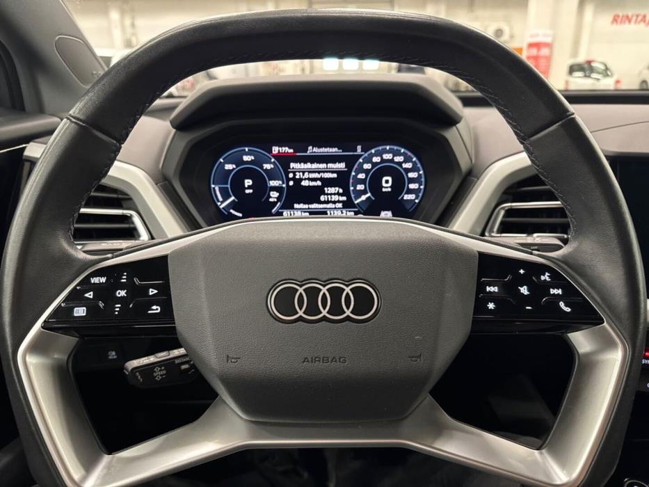AUDI Q4 e-tron 2023
