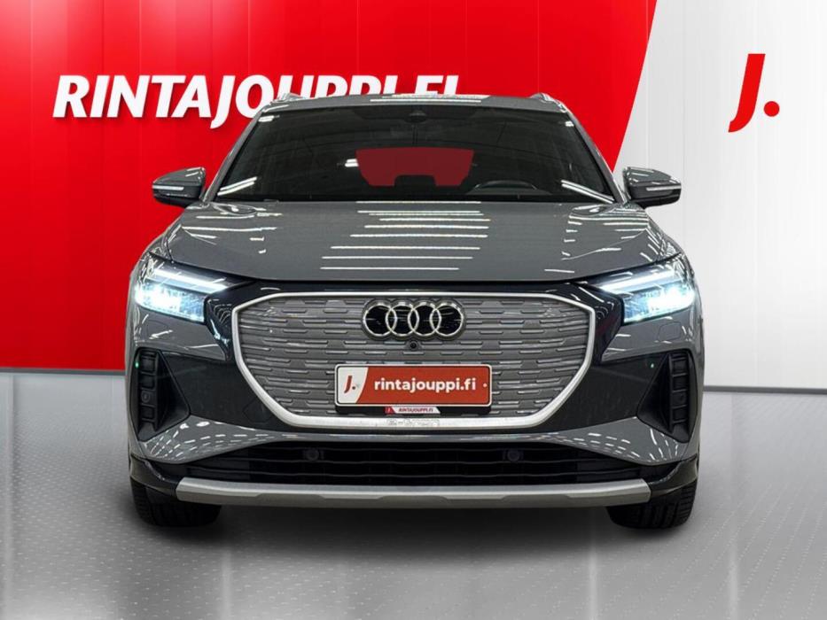 AUDI Q4 e-tron 2023