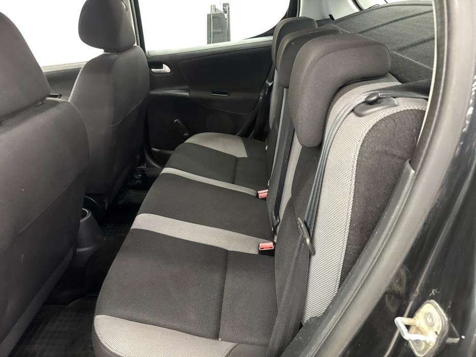 PEUGEOT 207 2008