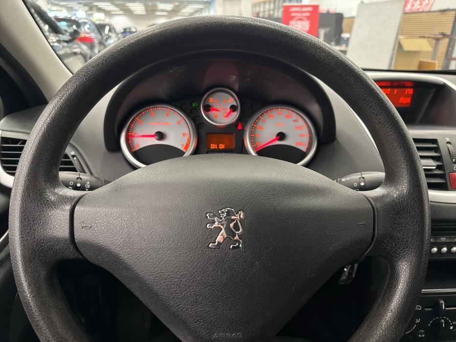PEUGEOT 207 2008
