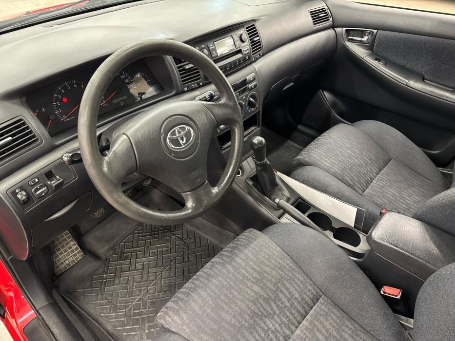 TOYOTA Corolla 2004